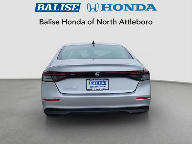 Used 2025 Honda Accord SE image 7