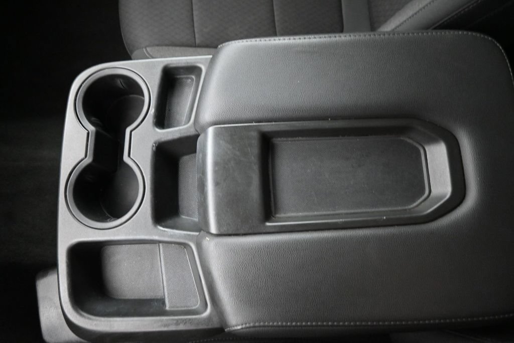 Used 2020 Chevrolet Silverado 1500 LT RWD image 18