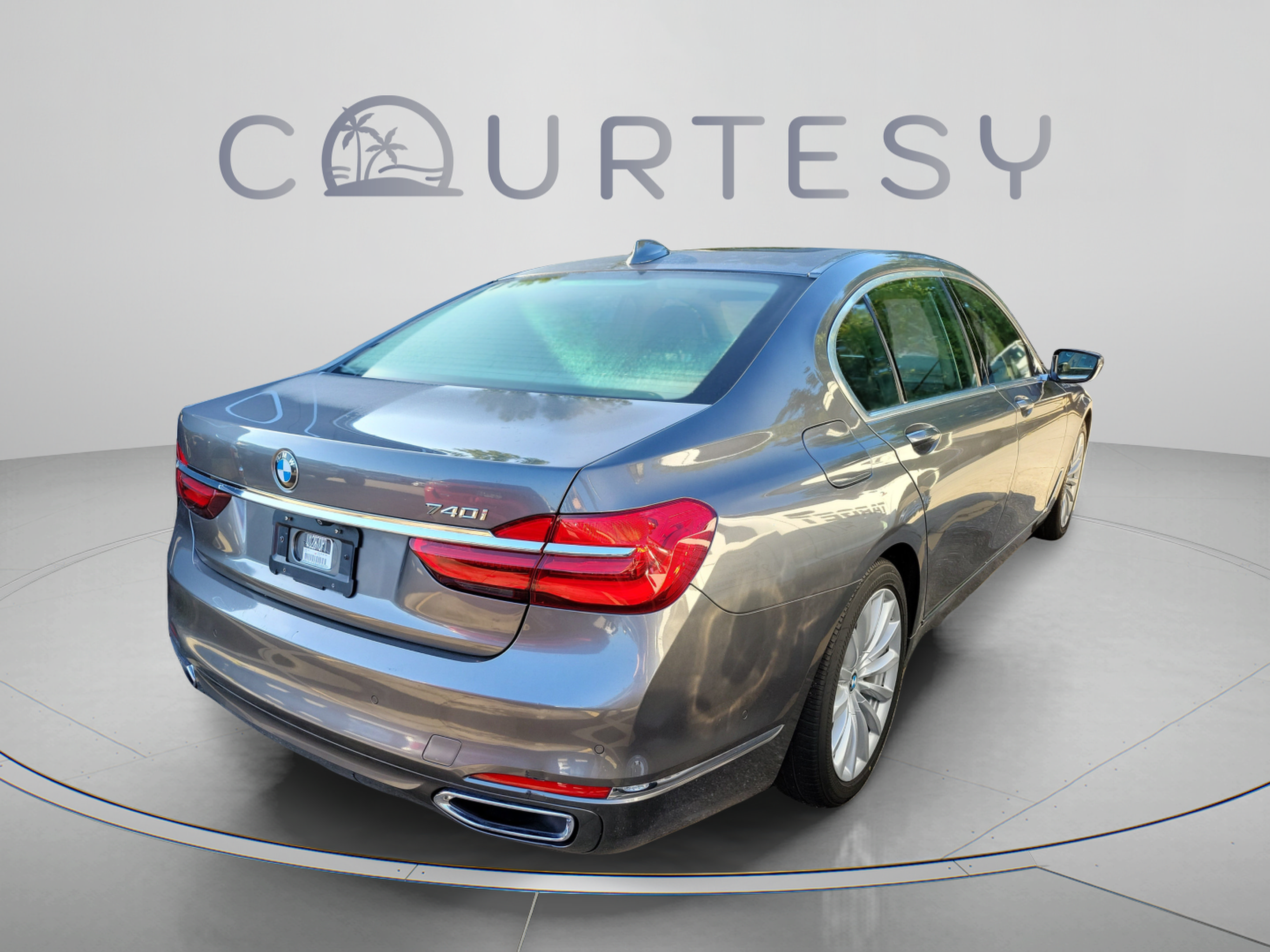 Used 2016 BMW 740i RWD image 3