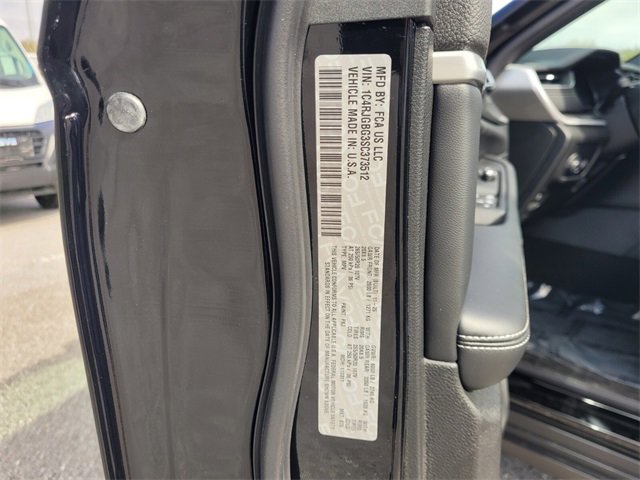 New 2025 Jeep Grand Cherokee Limited image 19