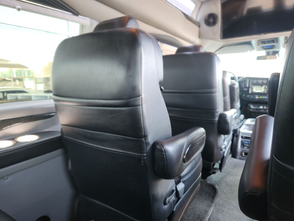Used 2021 Chevrolet Express 2500 Extended w/ Enhanced Convenience Package RWD image 46