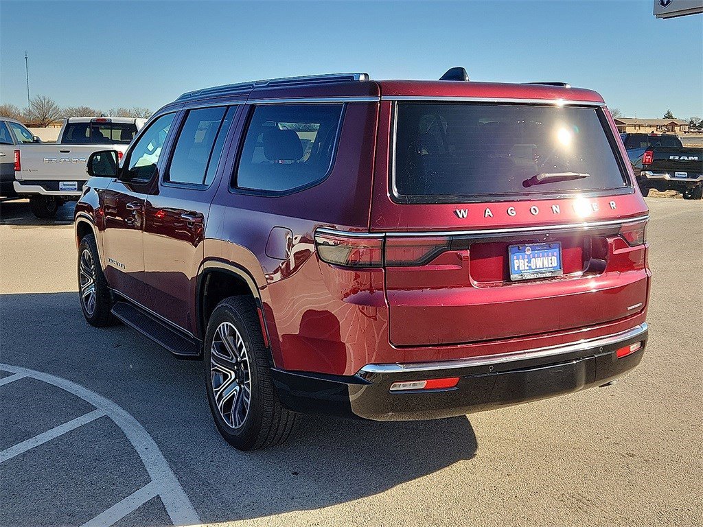 Used 2024 Jeep Wagoneer Series II image 3