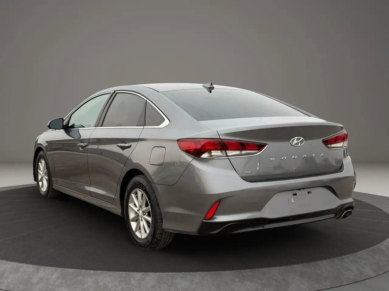 Used 2018 Hyundai Sonata SE FWD image 7