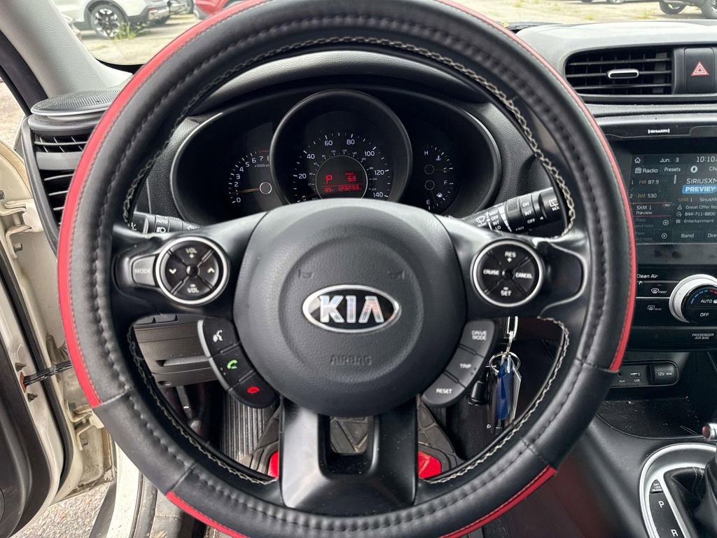 Used 2019 Kia Soul + FWD image 13