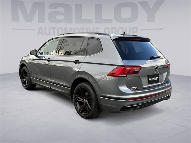 Used 2023 Volkswagen Tiguan SE R-Line image 5