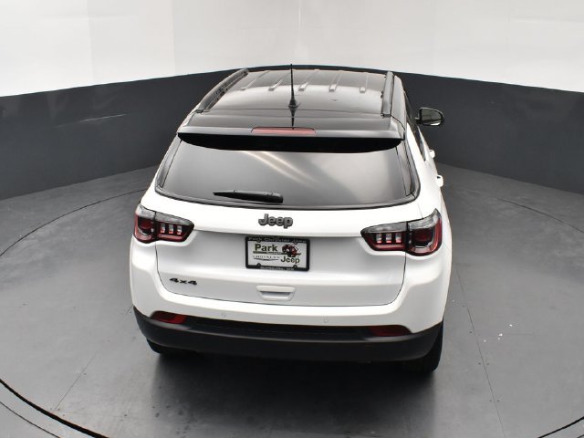 New 2026 Jeep Compass Limited AWD/4WD image 17
