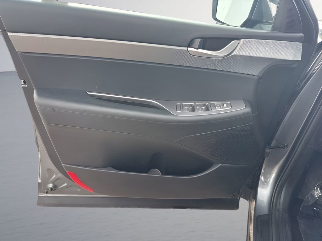 Used 2025 Hyundai Palisade SEL FWD image 15
