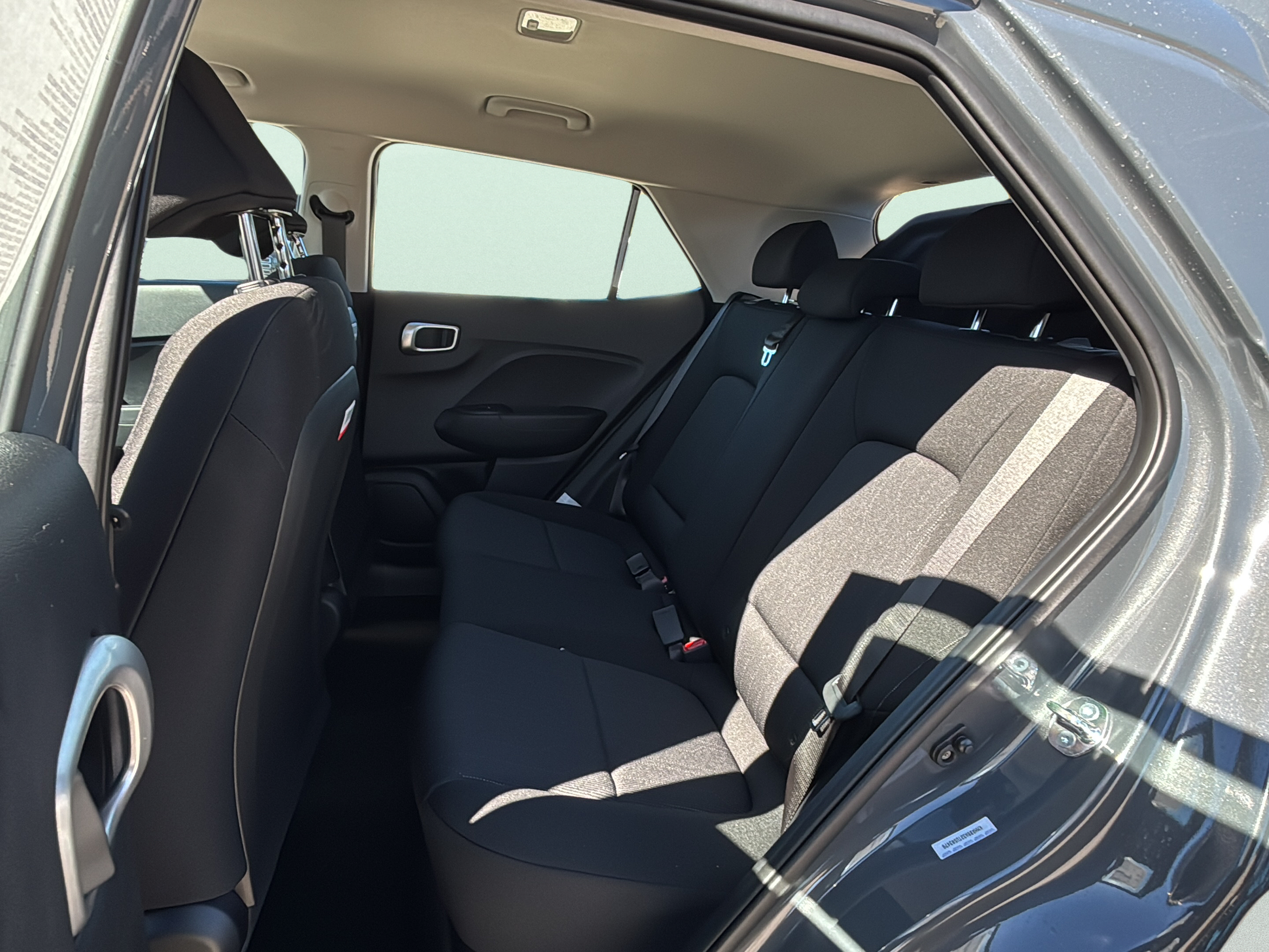 New 2026 Hyundai Venue SE FWD image 19