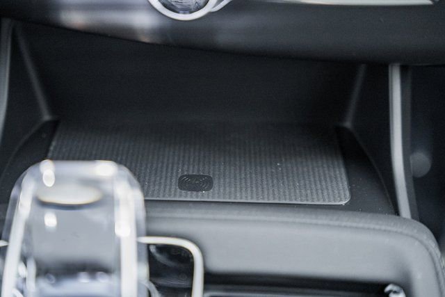 New 2026 Volvo XC90 B6 Ultra w/ Protection Package image 24