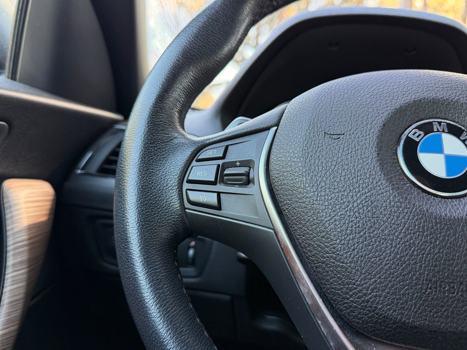 Used 2018 BMW 230i Convertible w/ Premium Package image 18