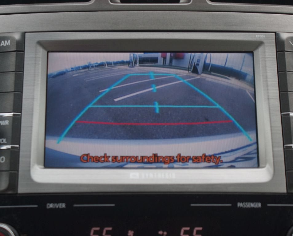 Used 2012 Toyota Avalon Limited FWD image 8