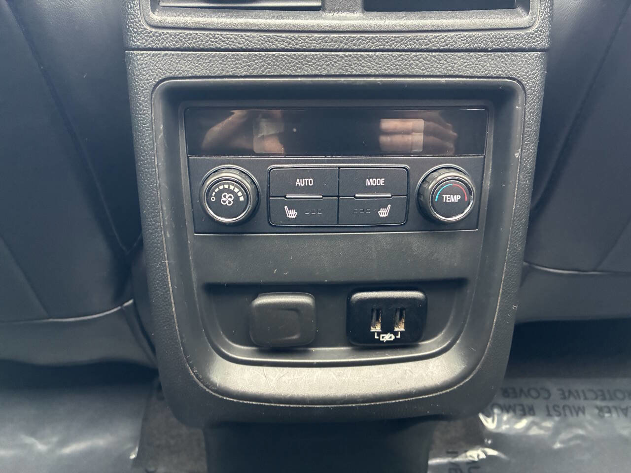 Used 2017 Buick Envision Essence AWD/4WD image 31