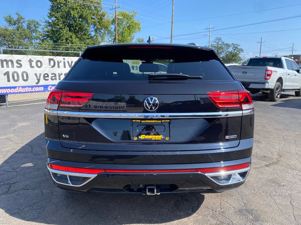 Used 2022 Volkswagen Atlas Cross Sport SEL Premium R-Line AWD/4WD image 3