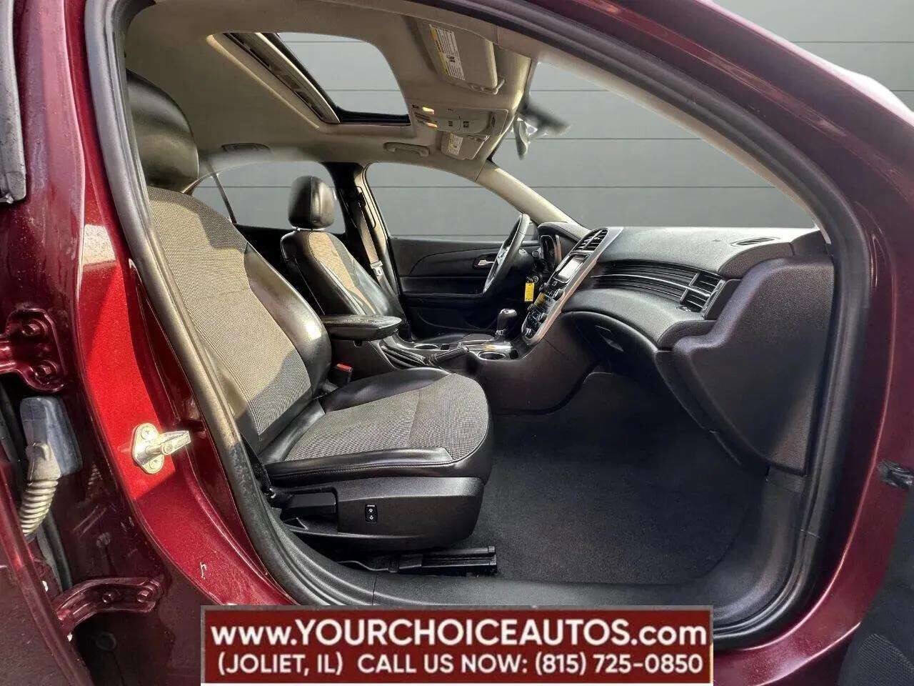 Used 2016 Chevrolet Malibu LT w/ Power Convenience Package image 33