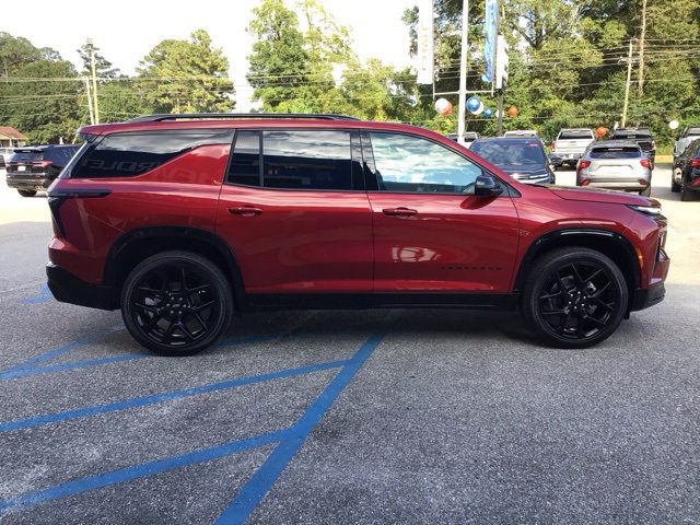 New 2026 Chevrolet Traverse RS w/ LPO, Floor Liner Package image 6