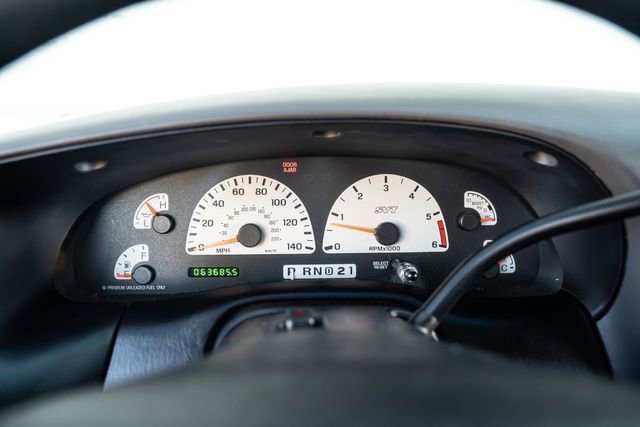 Used 2001 Ford F150 Lightning RWD image 23