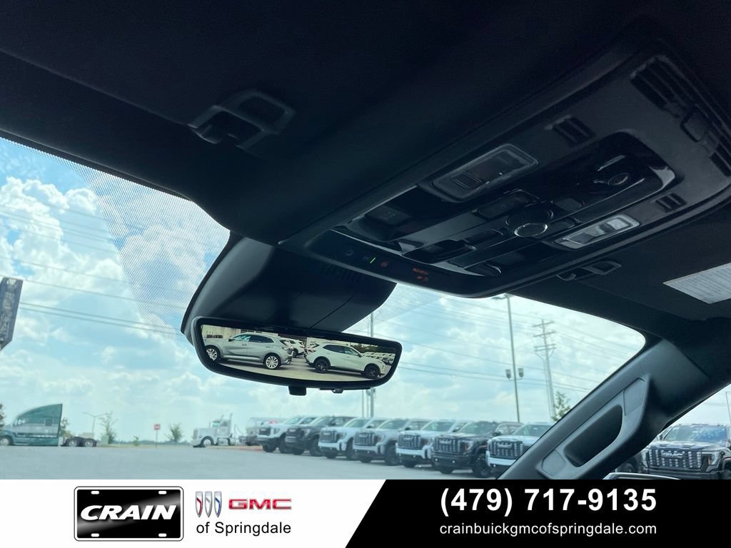 Used 2026 GMC Yukon Denali w/ Advanced Technology Package AWD/4WD image 21