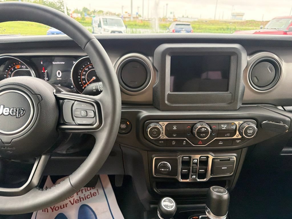 Used 2023 Jeep Wrangler Unlimited Sport AWD/4WD image 22