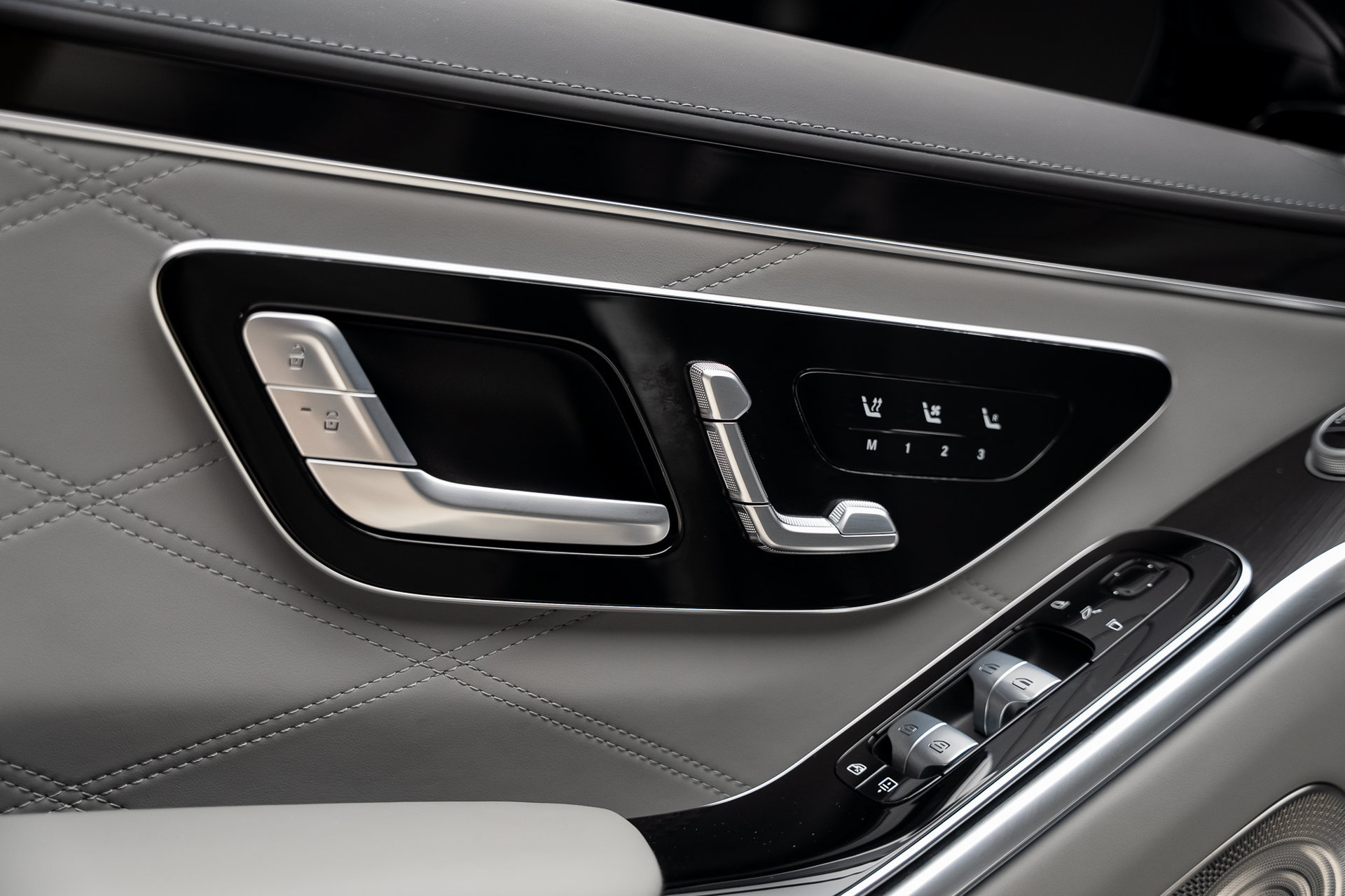 Used 2024 Mercedes-Benz S 63 AMG S image 58