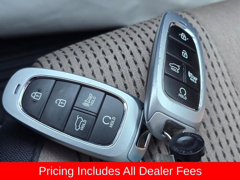 Used 2023 Hyundai Santa Fe SEL w/ Cargo Package FWD image 21