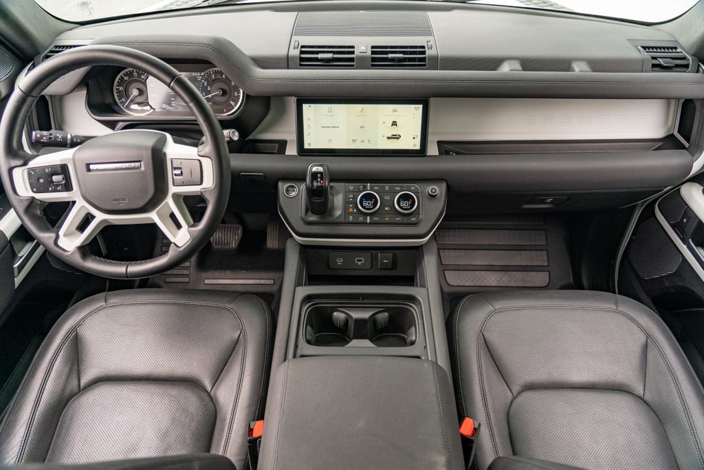 Used 2023 Land Rover Defender 110 S AWD/4WD image 21