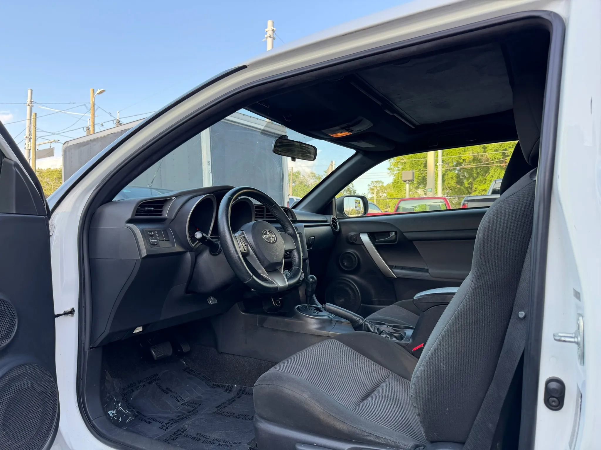 Used 2013 Scion tC FWD image 10