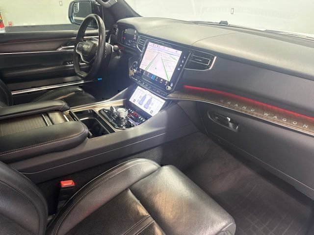 Used 2023 Jeep Grand Wagoneer L Series II AWD/4WD image 29