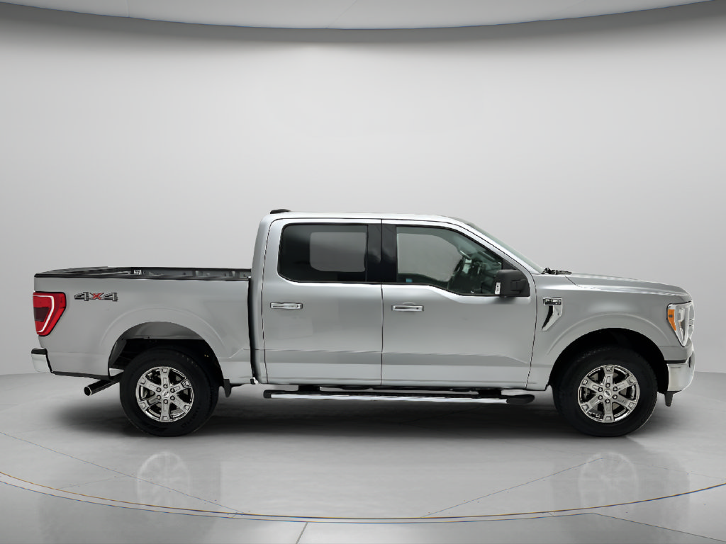 Used 2021 Ford F150 XLT w/ Equipment Group 302A High AWD/4WD image 4