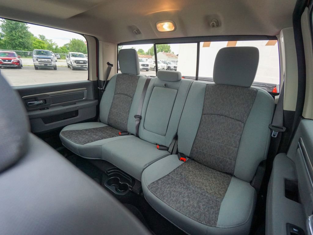 Used 2019 RAM 1500 Big Horn image 32