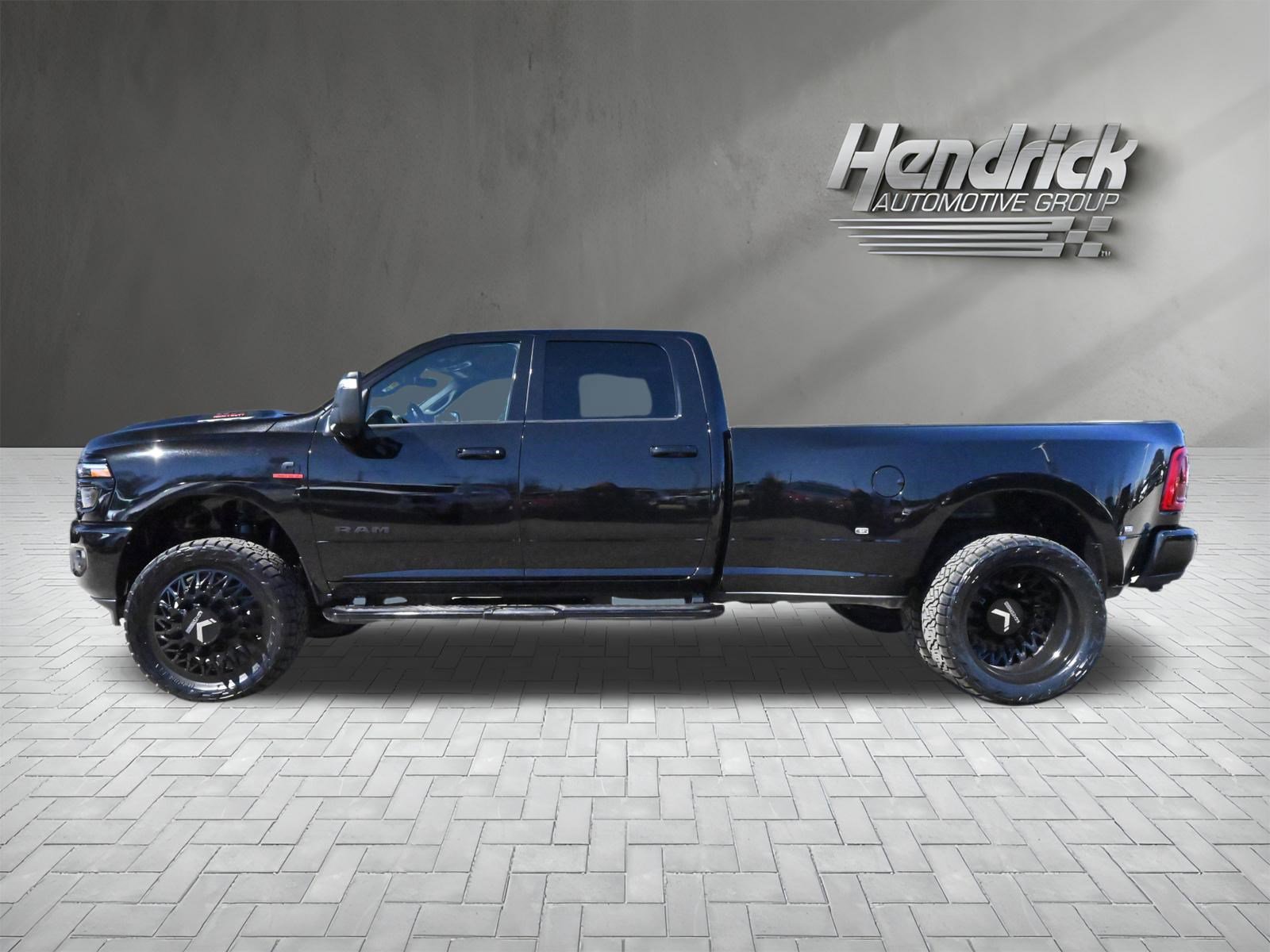 Used 2025 RAM 3500 Laramie w/ Night Edition image 9