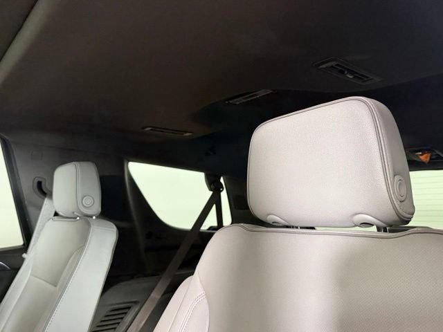 Used 2021 GMC Yukon SLT w/ SLT Premium Package RWD image 21