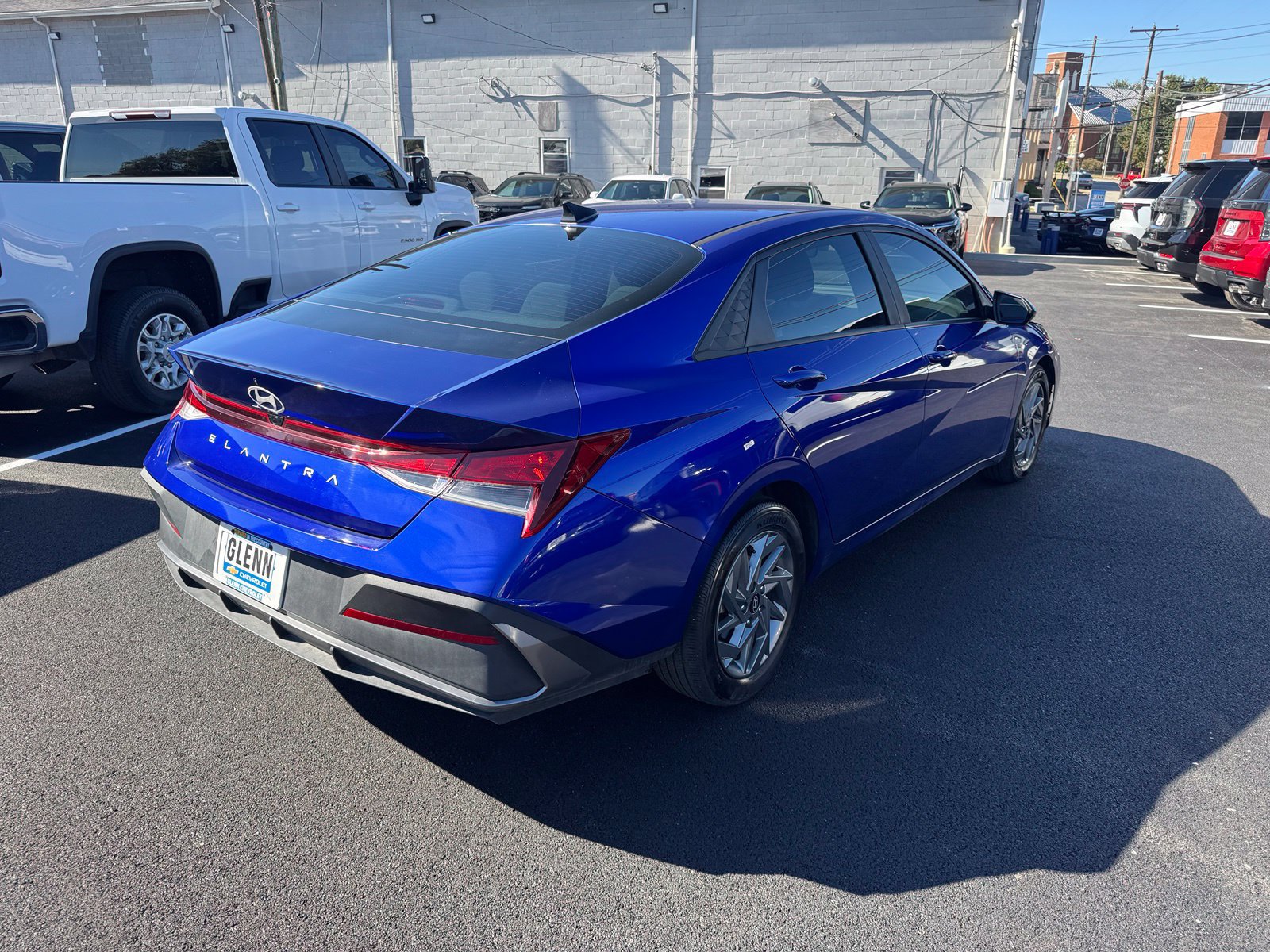 Used 2024 Hyundai Elantra SEL FWD image 6