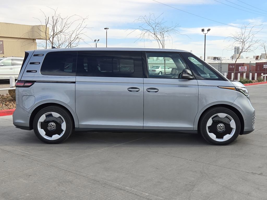 New 2025 Volkswagen ID. Buzz Pro S image 12