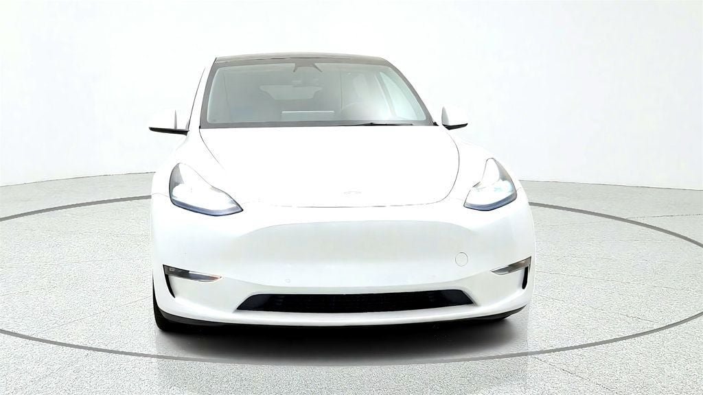 Used 2021 Tesla Model Y Performance AWD/4WD image 2