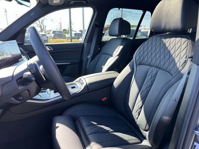 New 2026 BMW X5 M60i image 4