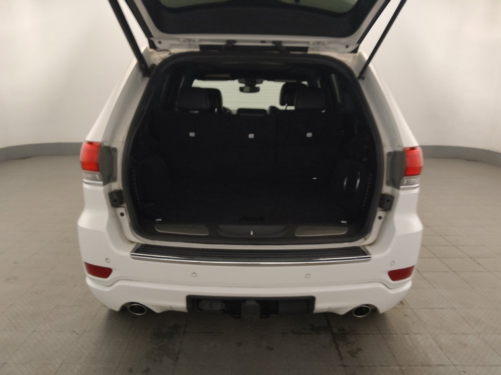 Used 2021 Jeep Grand Cherokee Overland AWD/4WD image 29