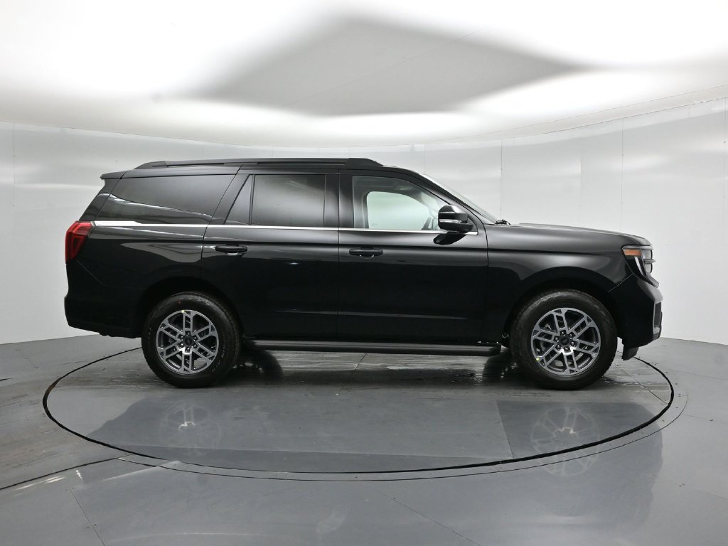 New 2026 Ford Expedition Active AWD/4WD image 25