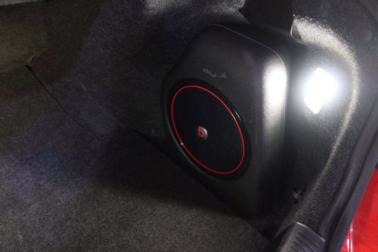 Used 2017 Dodge Charger SXT w/ Rallye Group image 28