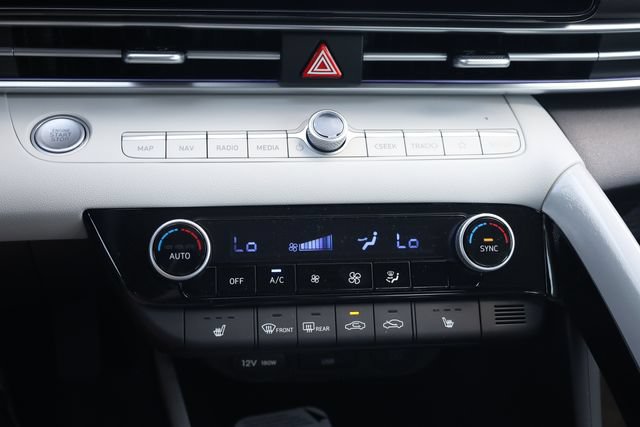 New 2026 Hyundai Elantra Limited FWD image 19