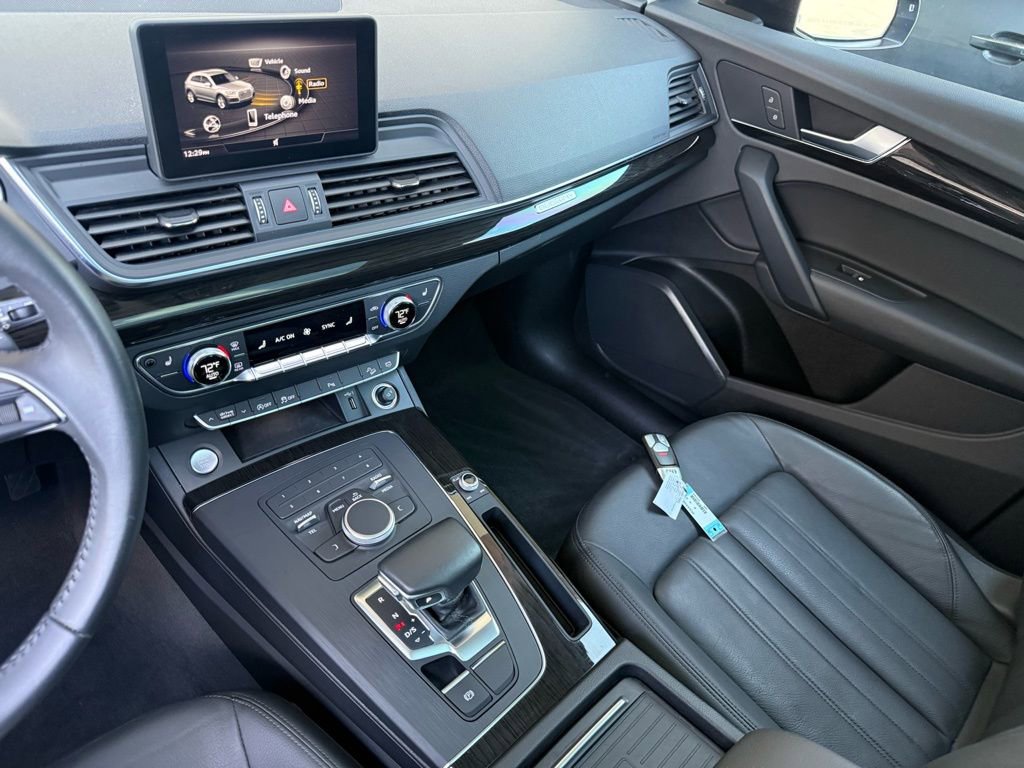 Used 2020 Audi Q5 2.0T Premium w/ Convenience Package image 33