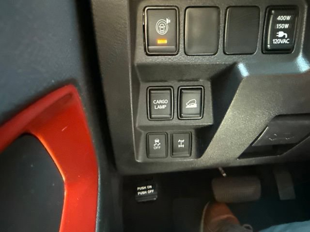 Used 2023 Nissan Frontier PRO-4X w/ Pro Convenience Package AWD/4WD image 22