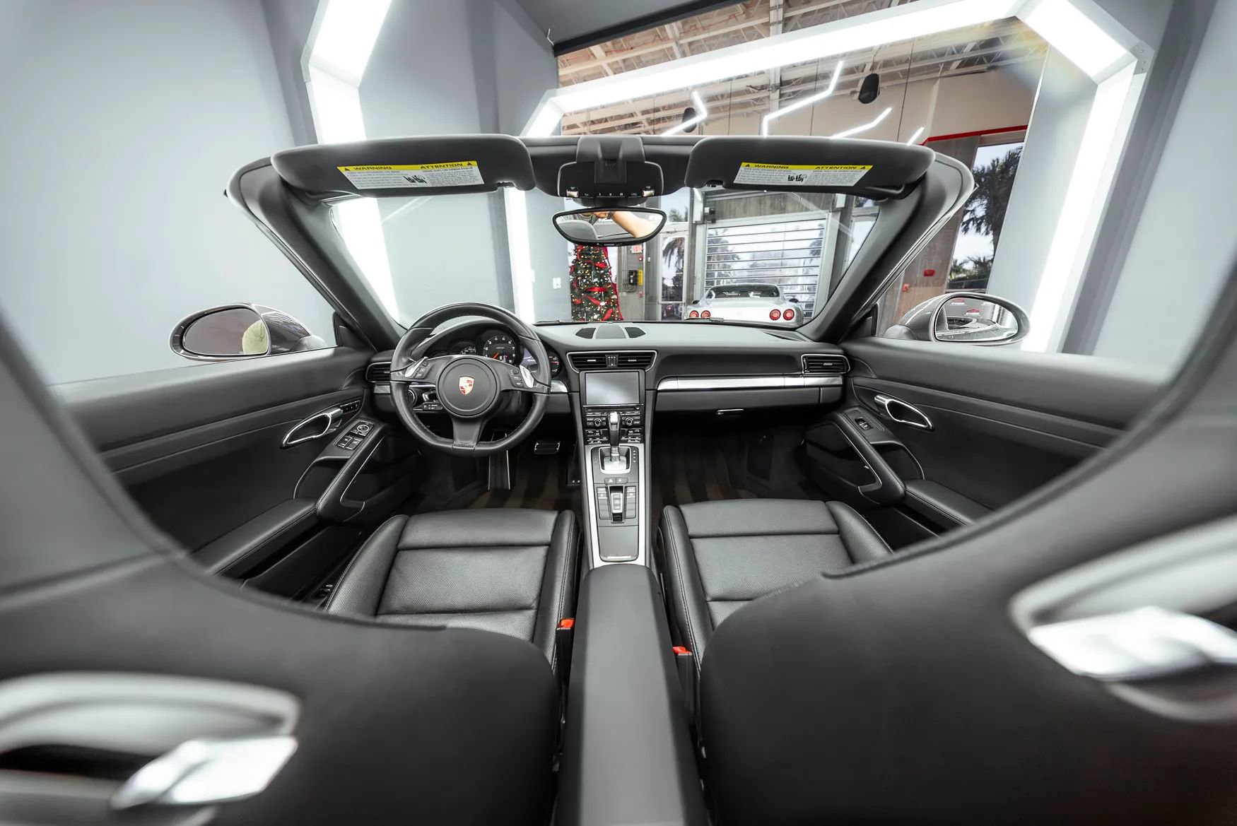 Used 2014 Porsche 911 Carrera image 14