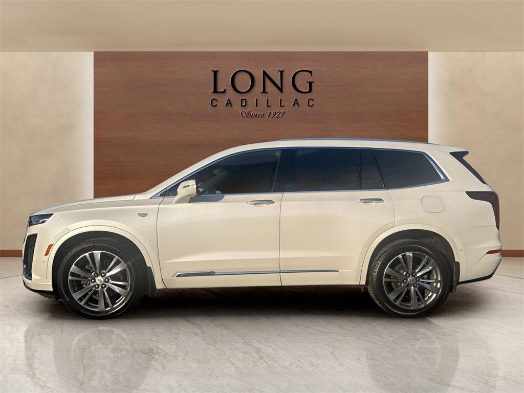 Used 2021 Cadillac XT6 Premium Luxury image 2