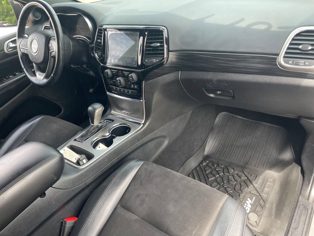 Used 2019 Jeep Grand Cherokee Altitude AWD/4WD image 34