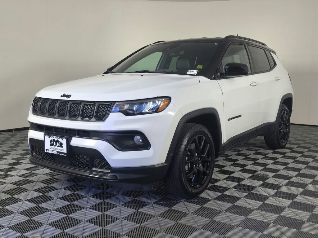 Used 2023 Jeep Compass Altitude image 7