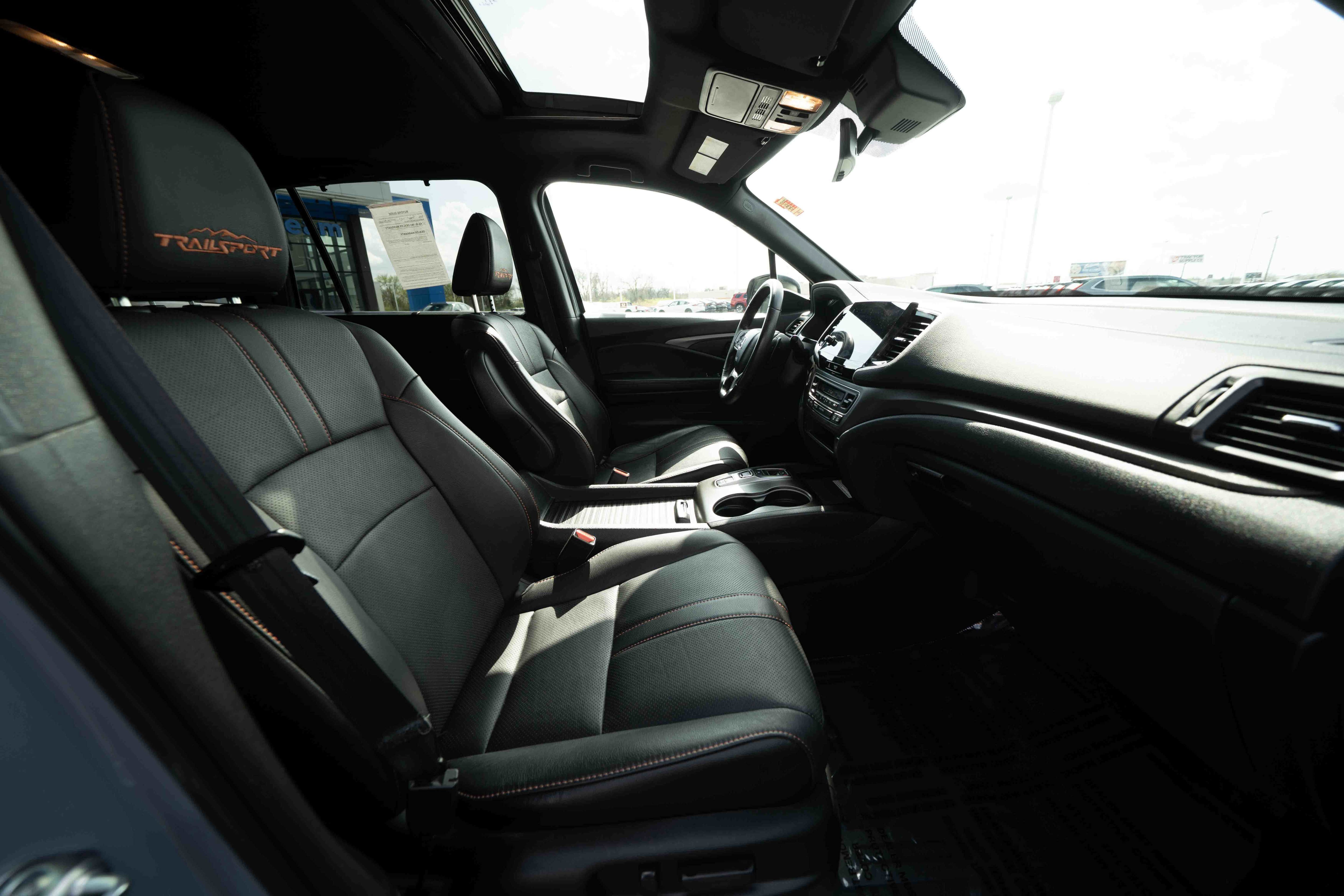 Used 2023 Honda Passport TrailSport image 27