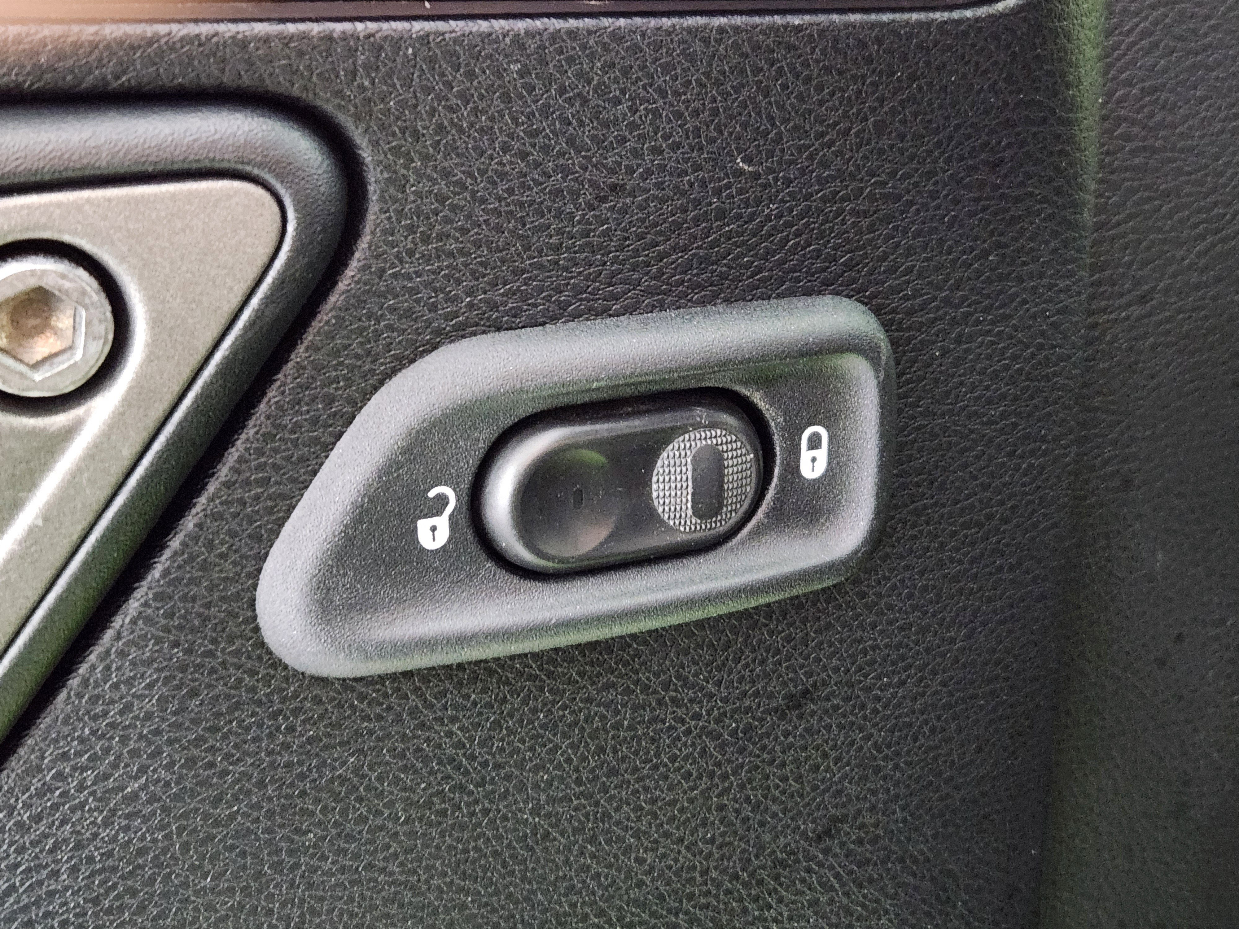 Used 2013 Jeep Wrangler Sport image 18