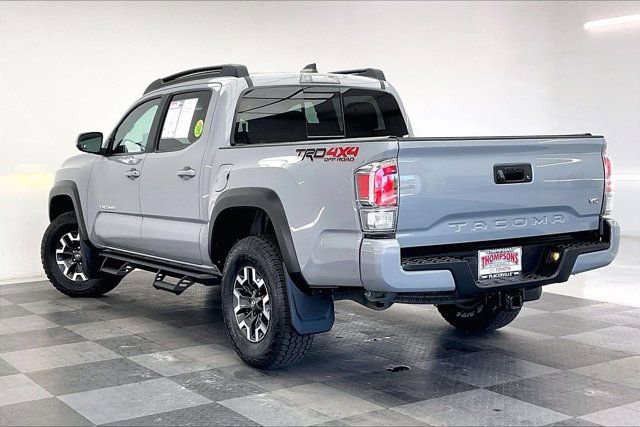 Used 2021 Toyota Tacoma TRD Sport image 10
