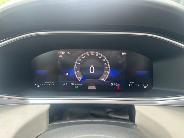 New 2025 Volkswagen Taos SE image 19