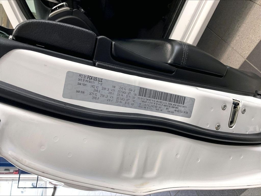 Used 2018 Jeep Grand Cherokee Altitude AWD/4WD image 35